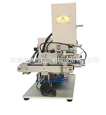 購買半自動標貼機需要注意什么