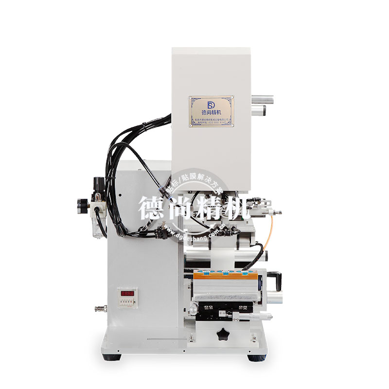 半自動高精度多工位貼標(biāo)機(jī)